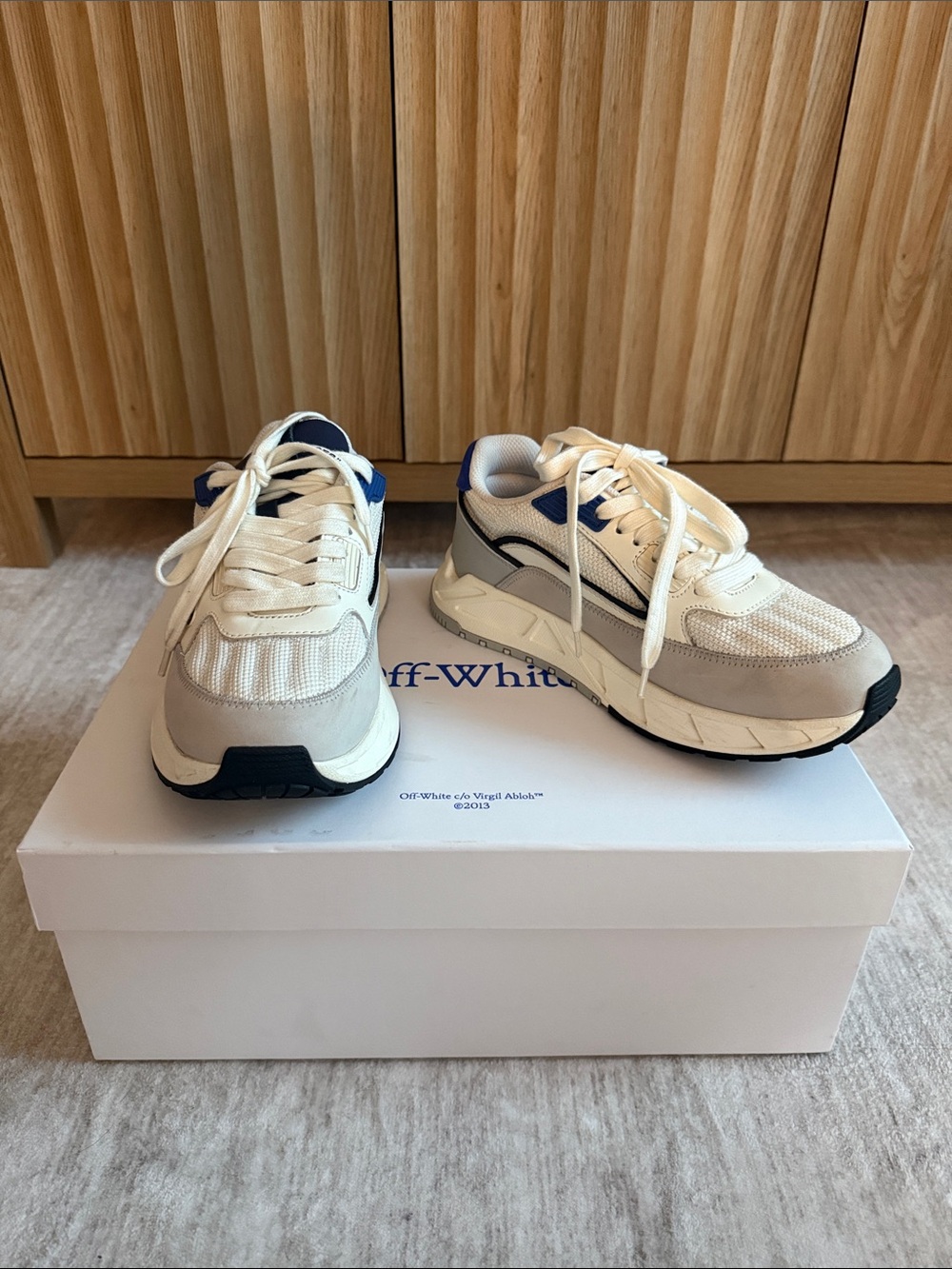 Off-White Kick-Off Sneakers Sz 36
